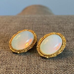 Vintage Opal Clip-on Earrings